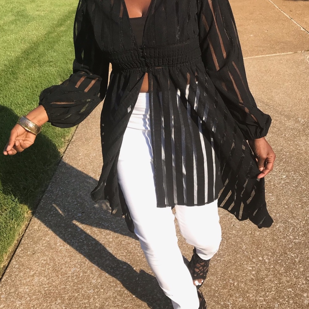 “ Flaunt It” Top